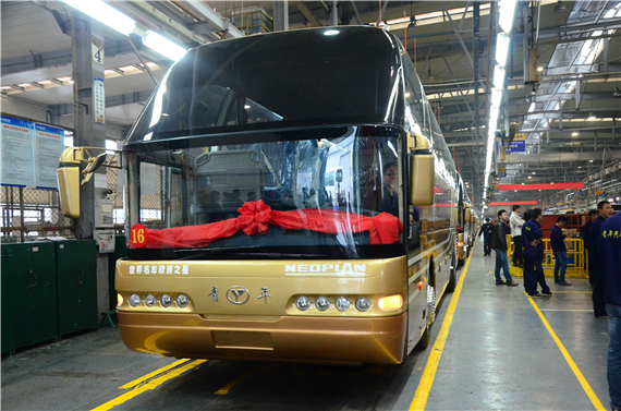 客车新标杆 30辆青年欧洲之星交付首汽集团_杭州汽车网_新浪汽车_新浪网