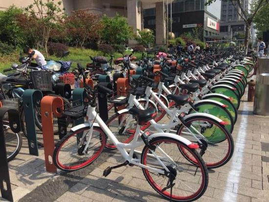 电子围栏试点落地杭州 共享单车任性停放或将