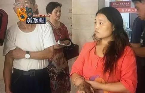 绍兴姑娘菜地干活时被袭击 蛇还在她身上留下痕迹