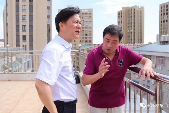 干部从自家改起带动大家改 林书记为他点赞_台