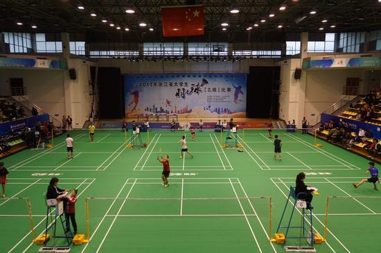 2017年浙江省大学生羽毛球(乙组)比赛在浙旅院