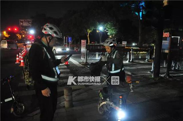 人到中年欠100多万1双儿女要上学 夫妻来杭做起代驾