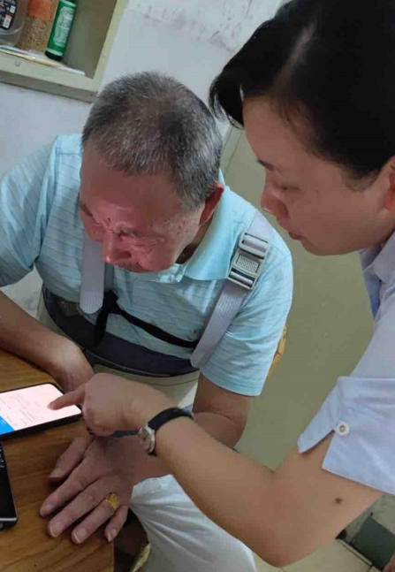 金语助老年，守护夕阳红——浦发银行宁波余姚支行为老年人提供上门服务