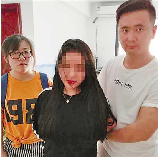 所谓美少女直播都是“黄播”,卧底警官告诉钱报记者:实在不堪入目