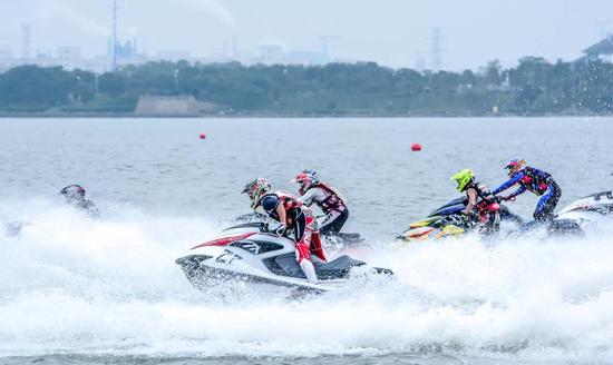 2018第三届国际摩托艇公开赛第二站火热开幕