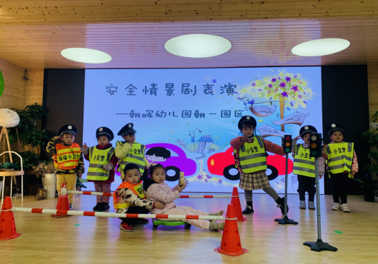 情景短剧小班，探索戏剧教育的创新之路