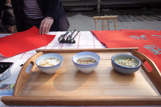 (品三道茶,甜茶、咸茶、清茶)