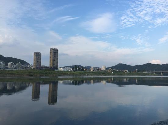 建德新安江风景