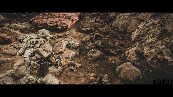 最初的标枪系统更像宇航服