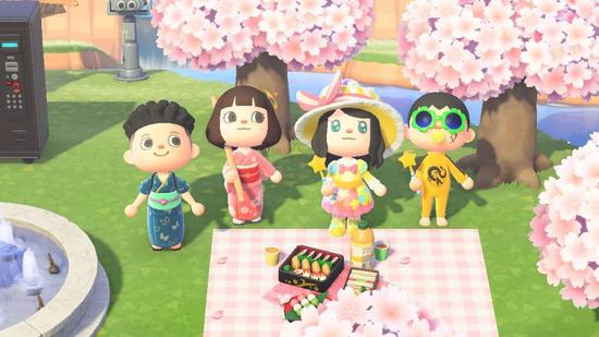 右边第二个角色手里的就是星星棒