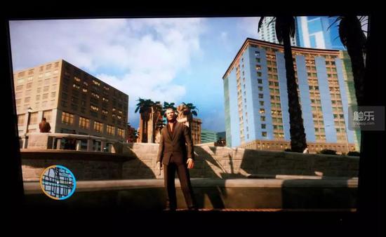 这张截图很大可能是通过《GTA4》制作的