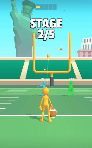 《five kicks!》是一款体育类的休闲游戏,玩家滑动屏幕将球射向球门.