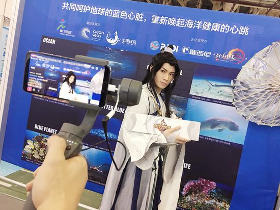 厦门马拉松《剑网3》在现场