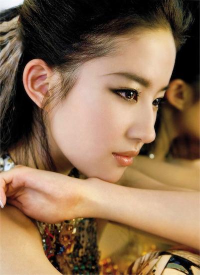 化身聂小倩的神仙姐姐清丽脱俗