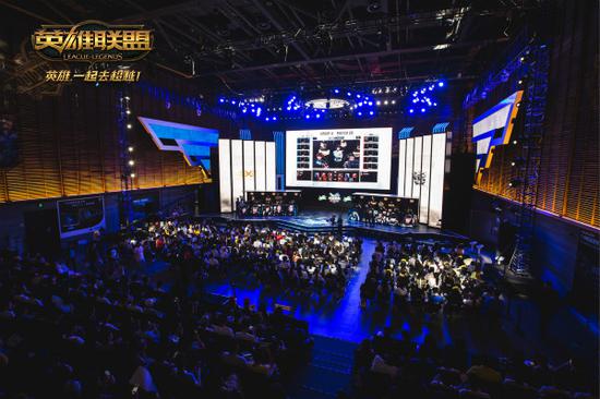 图3：2016LPL现场