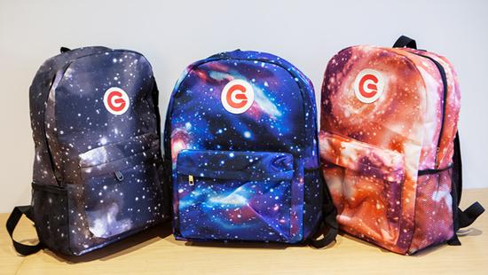 盛大游戏今年与展台主题相搭配的限量版“星空包”