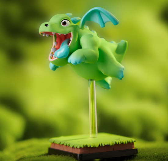 绿色飞龙宝宝手办