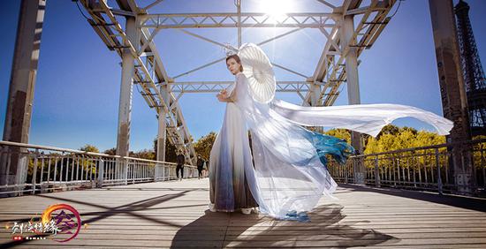 “蓬莱”主题定制礼服街拍