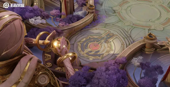 △ HDR技术升级前（上）与升级前（下）的对比，打造出了极致细腻的峡谷质感