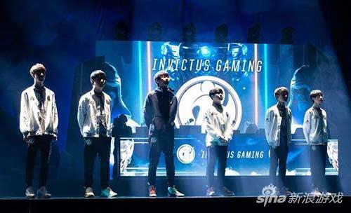 《英雄联盟》全球总决赛夺冠队伍：IG