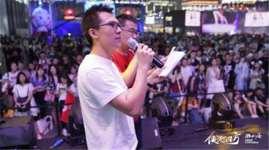 宝木中阳老师现身《云裳羽衣》舞台