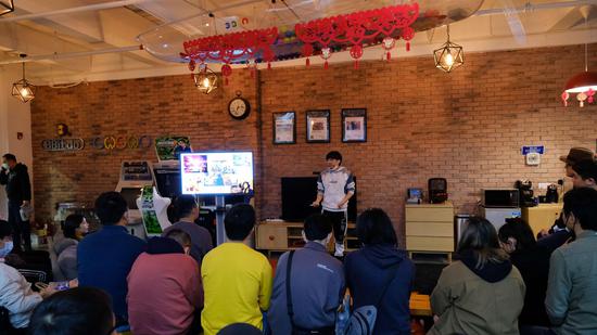 Bilibili 《游戏的人》深夜创作漫谈主理人 雅文James