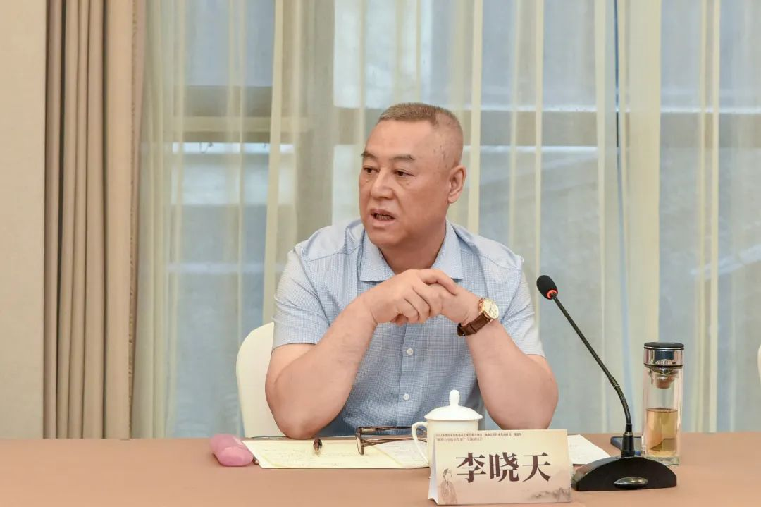 中国戏曲学院音乐系教授李晓天发言