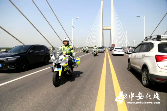 安徽交警