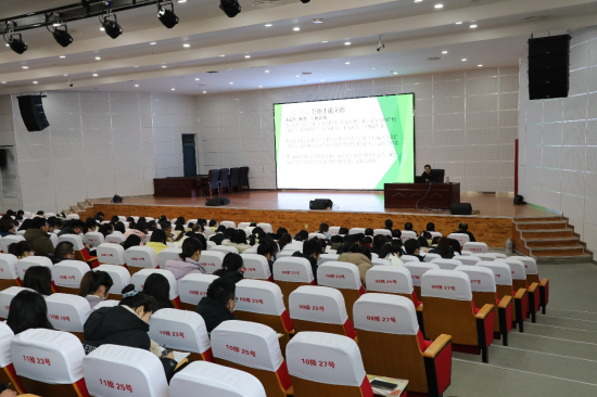 师资培训开新局共筑教育同心圆灵璧县第二中学举行教师专业能力提升