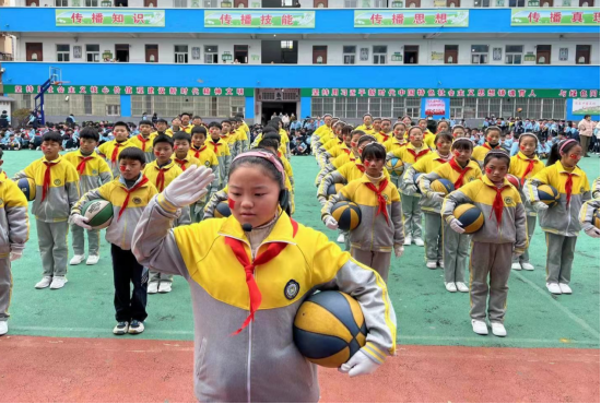 舞动韵律立德健体灵璧县东关小学举行第七届队列队形及韵律操比赛