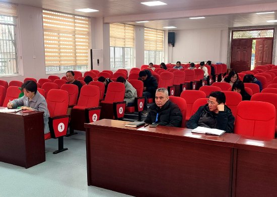 肥东县撮镇学区中心学校凝心聚力抓质量笃实奋进促提升