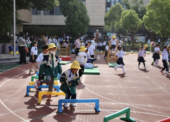 合肥市启明星幼教集团华山路幼儿园:"伴"日时光 "育"见成长
