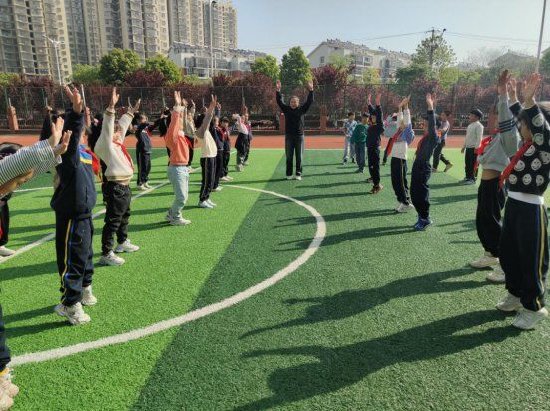 青蓝同辉不负芳华肥西县肥光小学青蓝结对徒弟展示课