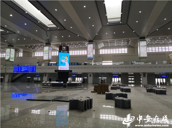 记者实地探访阜阳西站
