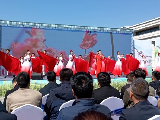 让廉洁之歌唱遍百镇千村 ——滁州市举办“宣传贯彻二十大 廉洁文化乡村行”文艺展演