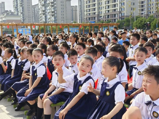 天长市西湖小学第十二届校园文化艺术节暨六一文艺汇演活动圆满落幕