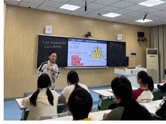 肥东县众兴中学同课异构携手共研