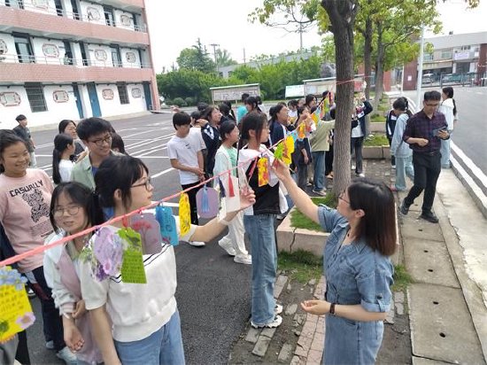 肥东县众兴中学和合肥二中开展联合心理健康教育活动