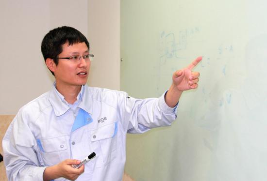 大国工匠陈俊生让国产显示面板牛起来