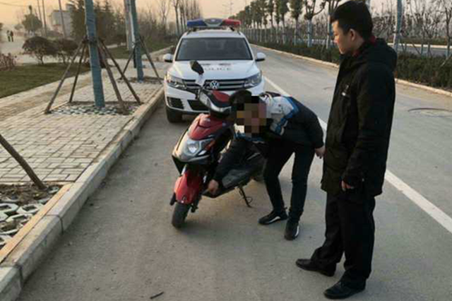 肇事逃逸死亡判一年还是两年