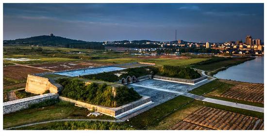 凤阳县委书记徐广友荣获国家考古遗址公园十年杰出贡献人物奖