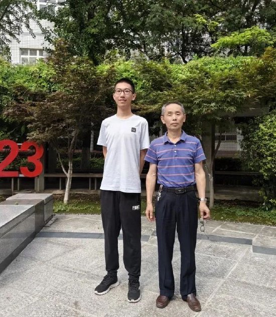 张晔辰:在合肥六中的时光 是值得永远珍藏的宝物