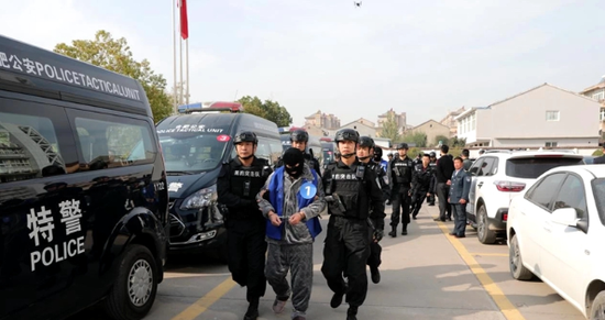 中安新闻客户端讯 近日,安徽省公安厅指定合肥市公安局依法对薛鹏