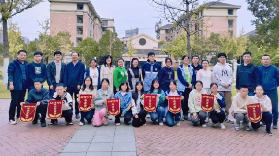 合肥七中高二年级举行晨读评比活动