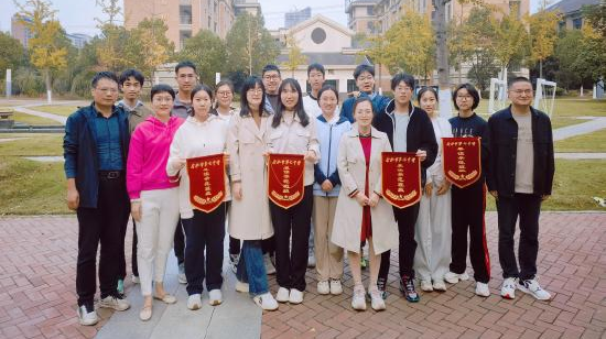 合肥七中高二年级举行晨读评比活动