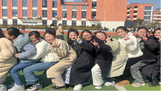 蒙城县三义路中学齐山路校区团建在行动健康过节日