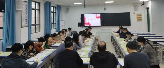 阜阳十九中教育集团两个校区分别召开九年级工作推进会