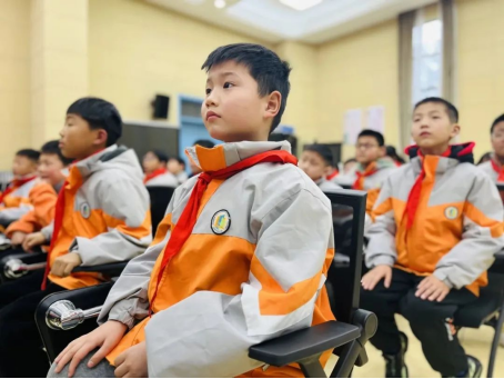 合肥市徽州小学美丹校区"学雷锋精神 做追锋少年"主题教育系列活动