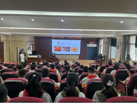 合肥市徽州小学食品安全与维权315普法宣传进校园