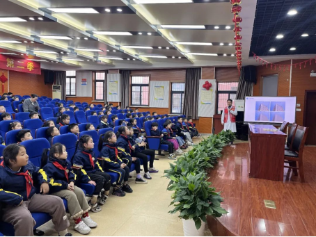 爱眼护眼明亮未来肥西县肥光小学家长课堂第二季第二场